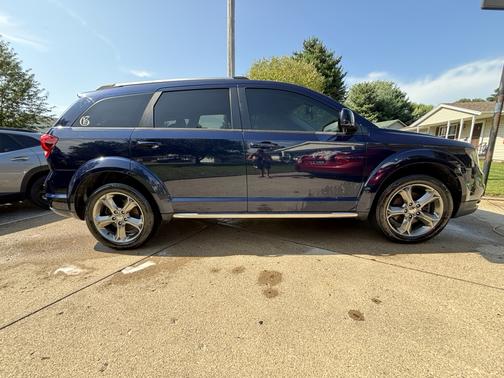 Blue 2017 Dodge Journey Crossroad