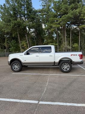 White 2016 Ford F-150 King Ranch