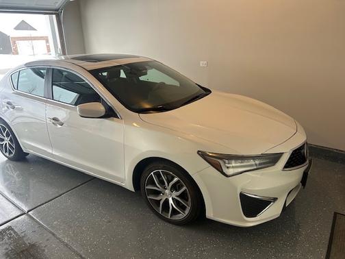 2019 Acura ILX Premium Package