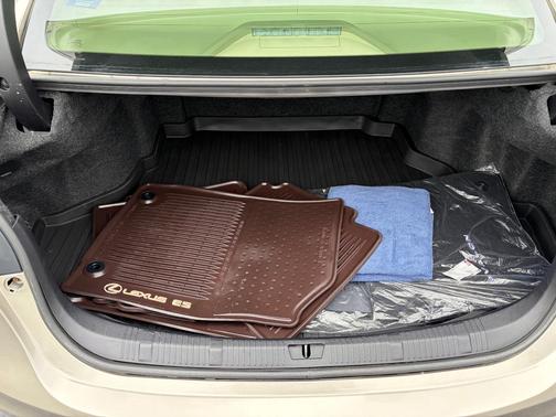 Gold 2015 Toyota Avalon XLE