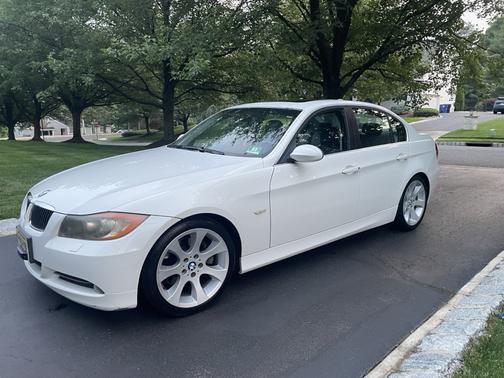 2006 BMW 330 i
