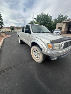 Silver 2004 Toyota Tacoma Double Cab
