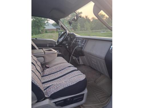 Beige 2008 Ford F-350 XLT Crew Cab Super Duty