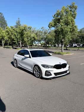 White 2020 BMW 330 i