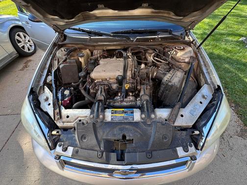 Silver 2010 Chevrolet Impala LS
