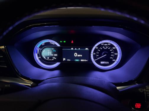 Black 2020 Kia Niro Plug-In Hybrid LXS