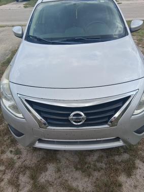 Silver 2019 Nissan Versa 1.6 SV