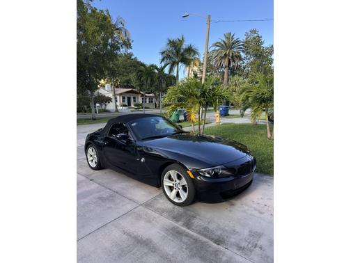2006 BMW Z4 3.0i Roadster
