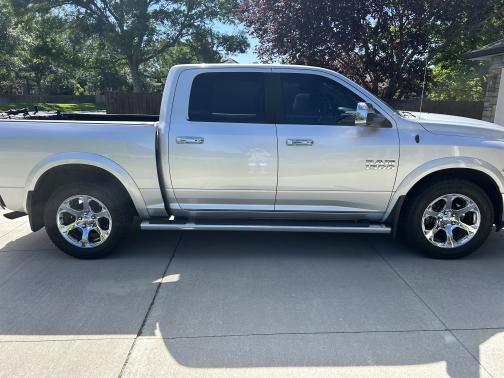 2016 RAM 1500 Laramie