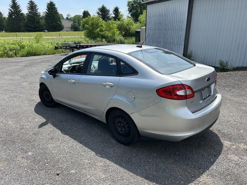 2013 Ford Fiesta SE