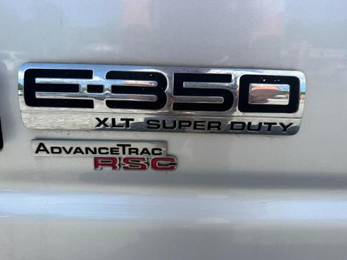 Silver 2006 Ford E350 Super Duty XL Extended Wagon