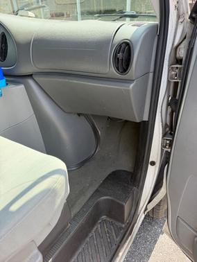 Silver 2006 Ford E350 Super Duty XL Extended Wagon