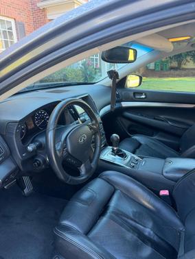 Silver 2013 INFINITI G37 x