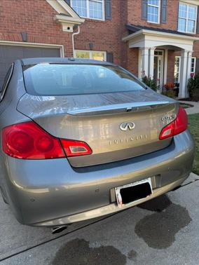 Silver 2013 INFINITI G37 x