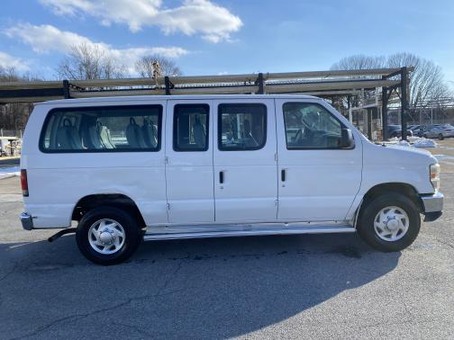 2009 Ford E250 Base