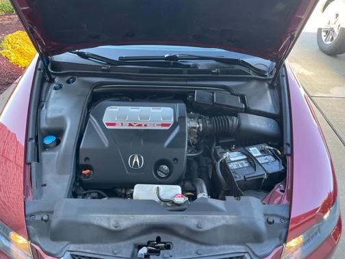 Photo 4 of 16 of 2008 Acura TL Type S