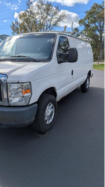 2013 Ford E350 Super Duty Cargo