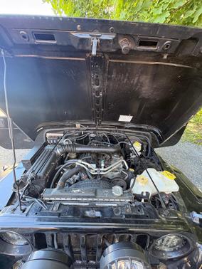 Black 2005 Jeep Wrangler Sport