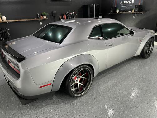 2016 Dodge Challenger SRT Hellcat