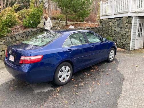 Blue 2007 Toyota Camry LE