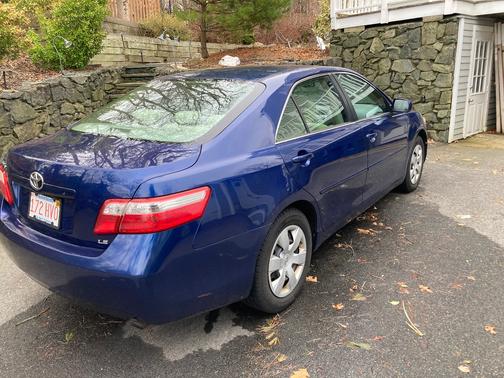 Blue 2007 Toyota Camry LE
