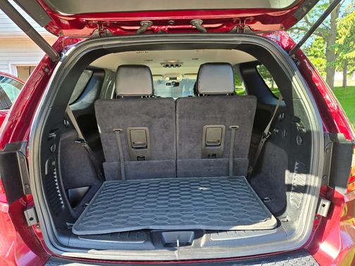 Red 2017 Dodge Durango GT