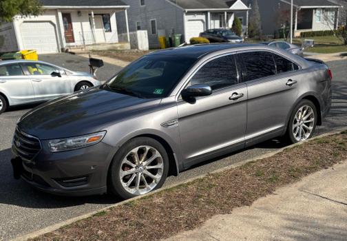 2013 Ford Taurus Limited
