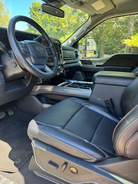 Black 2024 Ford F-350 Lariat