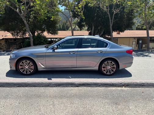 2020 BMW 530e iPerformance
