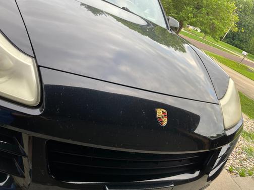 Black 2008 Porsche Cayenne Cayenne