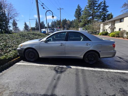 2006 Toyota Camry LE
