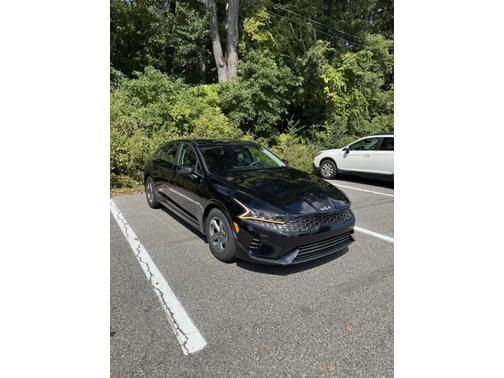 2022 Kia K5 LXS