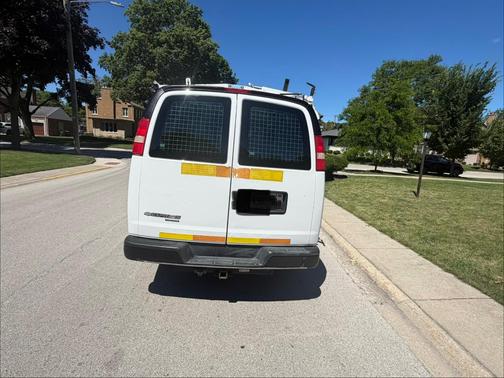 White 2013 Chevrolet Express 2500 Work Van