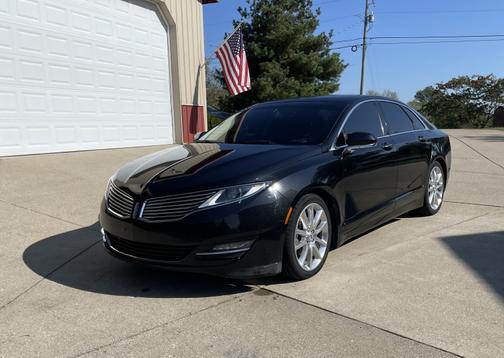 2015 Lincoln MKZ Hybrid Base