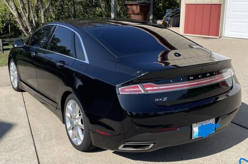 2015 Lincoln MKZ Hybrid Base