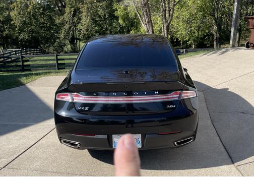 2015 Lincoln MKZ Hybrid Base