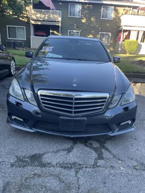 Gray 2011 Mercedes-Benz E-Class E 350