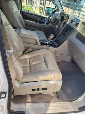 2014 Lincoln Navigator L