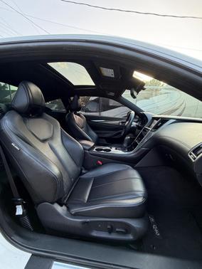 White 2019 INFINITI Q60 3.0t LUXE