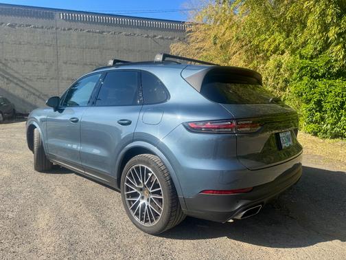 Blue 2019 Porsche Cayenne Cayenne E-Hybrid