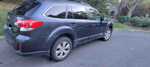 2010 Subaru Outback 3.6 R Limited