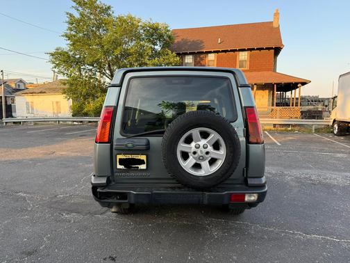 Green 2004 Land Rover Discovery S