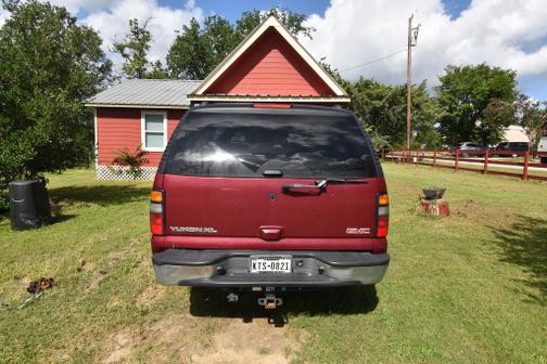 2006 GMC Yukon XL 1500 SLT