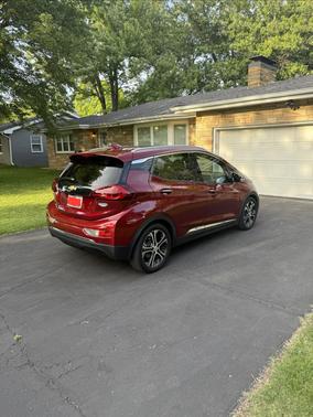 Red 2018 Chevrolet Bolt EV Premier