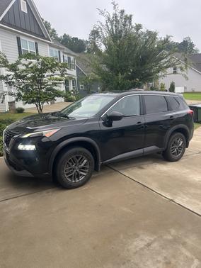 Black 2023 Nissan Rogue S