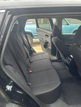 Black 2023 Nissan Rogue S