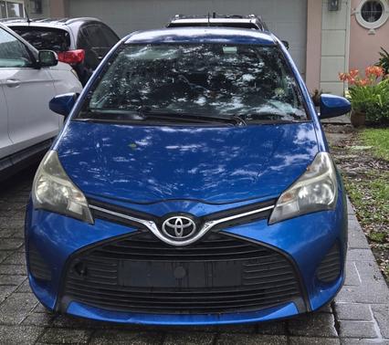 Blue 2016 Toyota Yaris L