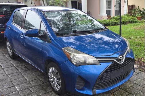 Blue 2016 Toyota Yaris L