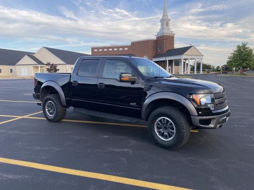 Photo 1 of 9 of 2011 Ford F-150 SVT Raptor