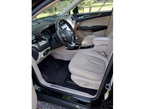 Black 2017 Lincoln MKC Reserve